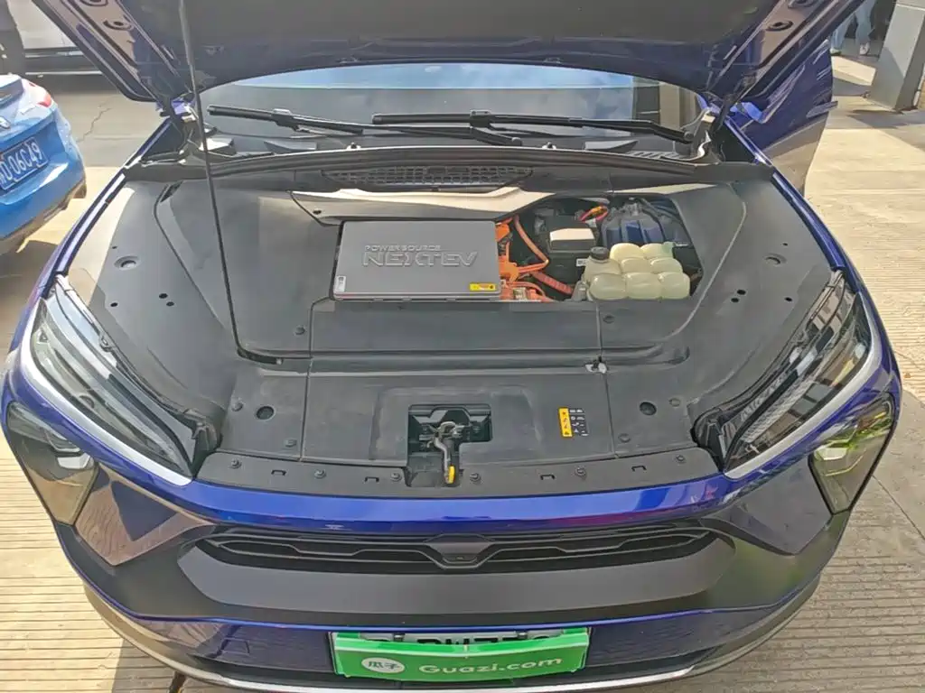 NIO EC6 — миниатюра 20