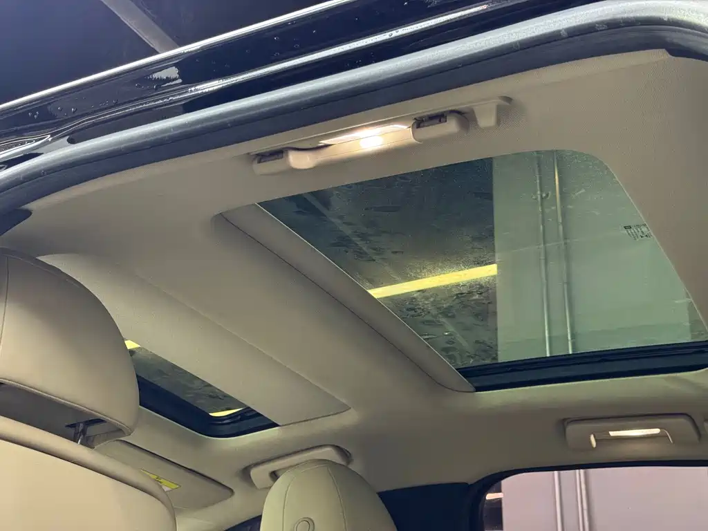 Cadillac CT6 — миниатюра 17