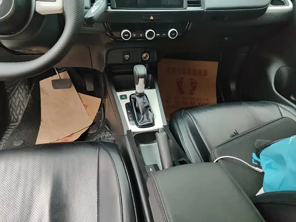 Honda Fit — миниатюра 14
