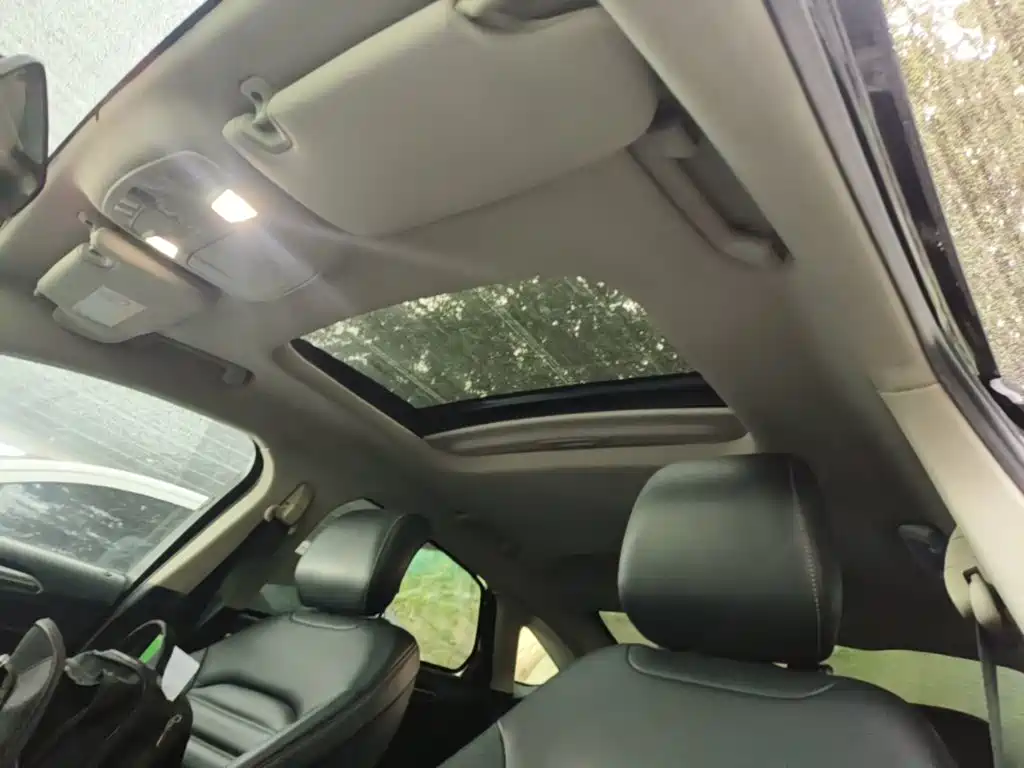 Ford Mondeo — миниатюра 18