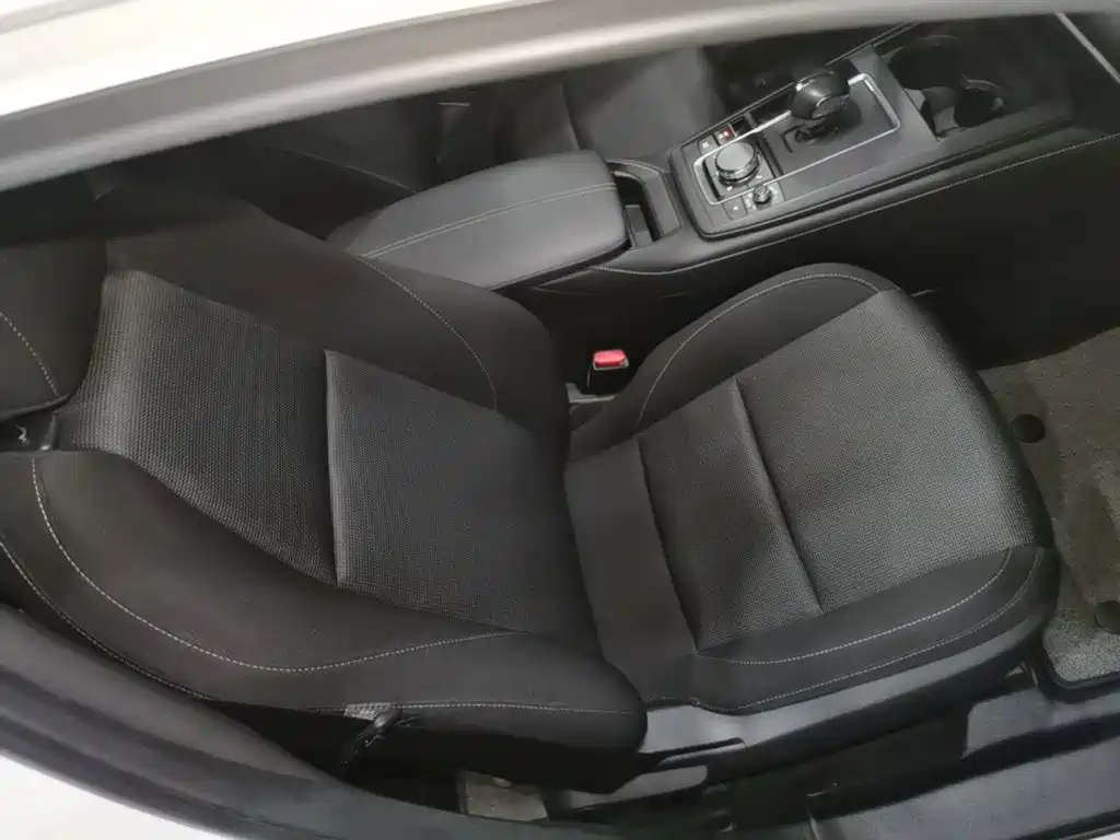 Mazda CX-30 EV — миниатюра 25