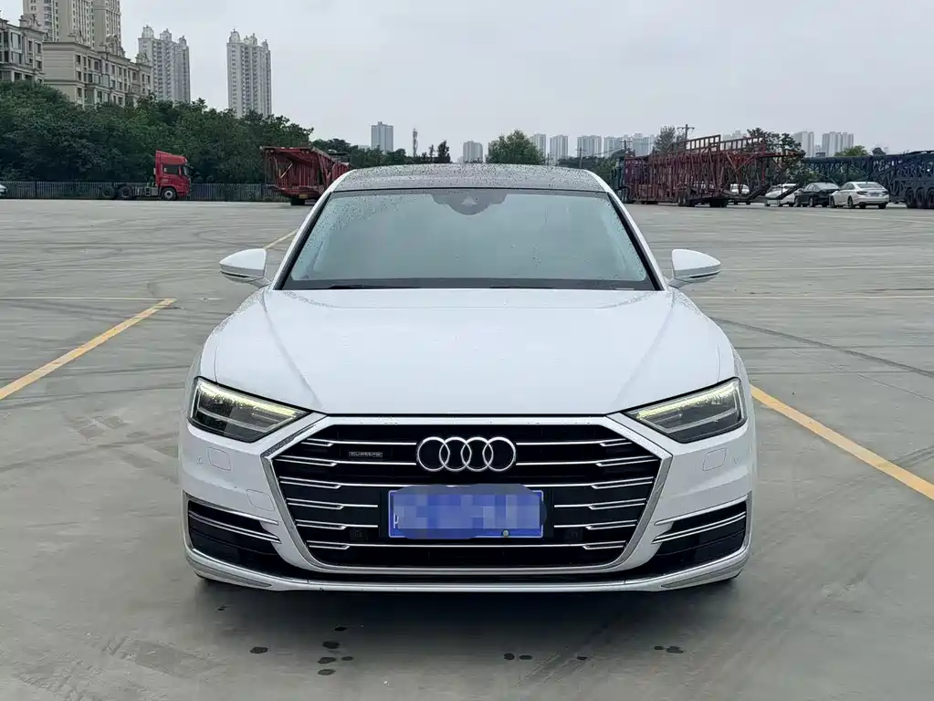 Audi A8 — миниатюра 2