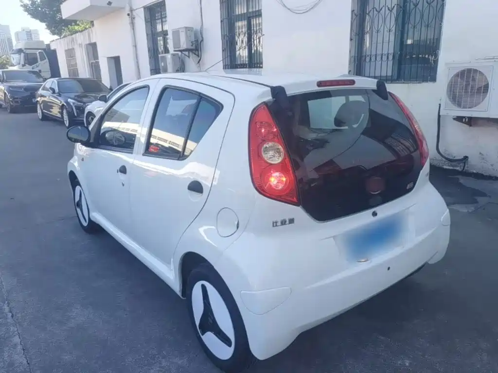 BYD F0 — миниатюра 5