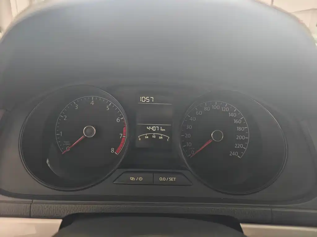 Volkswagen Lavida — миниатюра 8