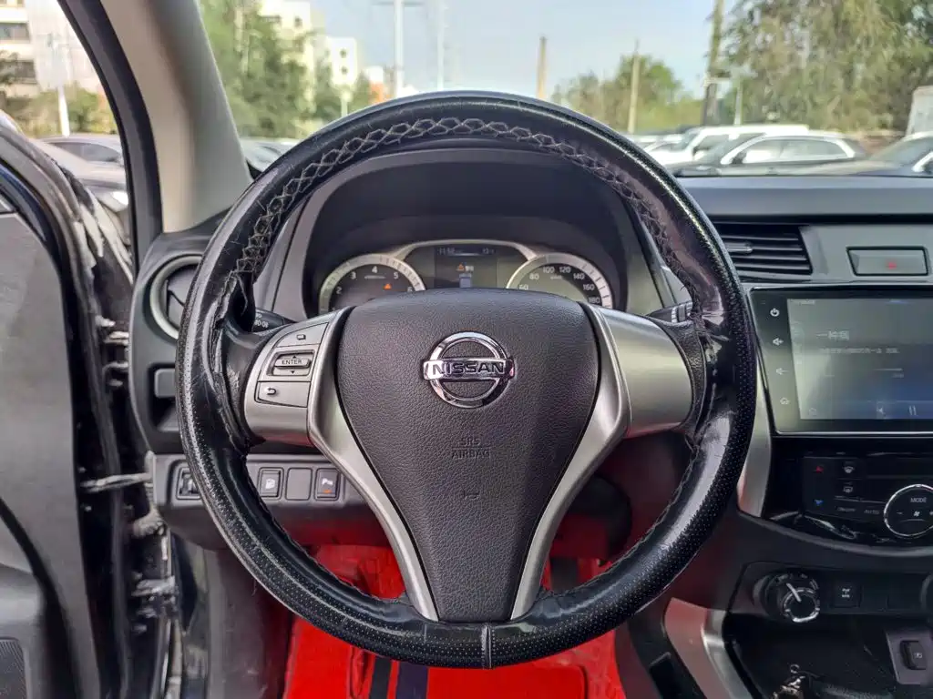 Nissan Terra — миниатюра 12