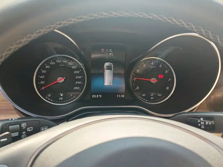 Mercedes-Benz V-Class — миниатюра 14