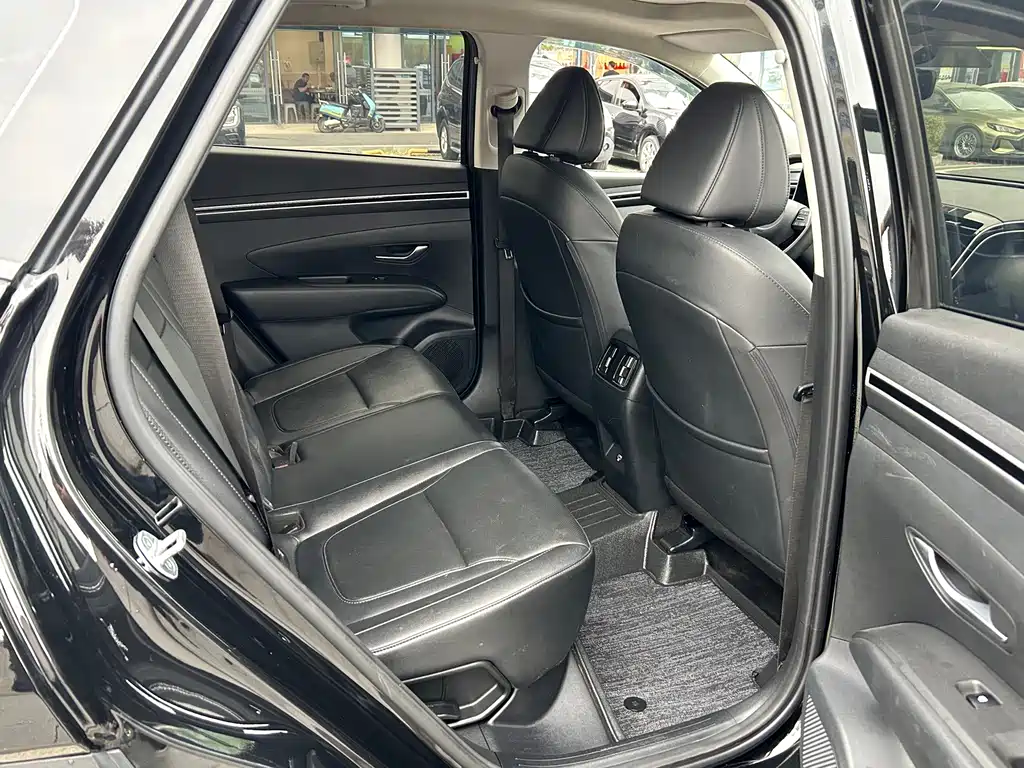Hyundai Tucson — миниатюра 14