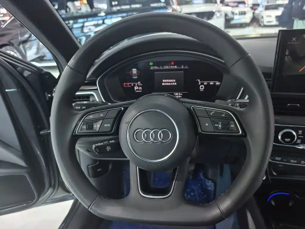 Audi A4L — миниатюра 7