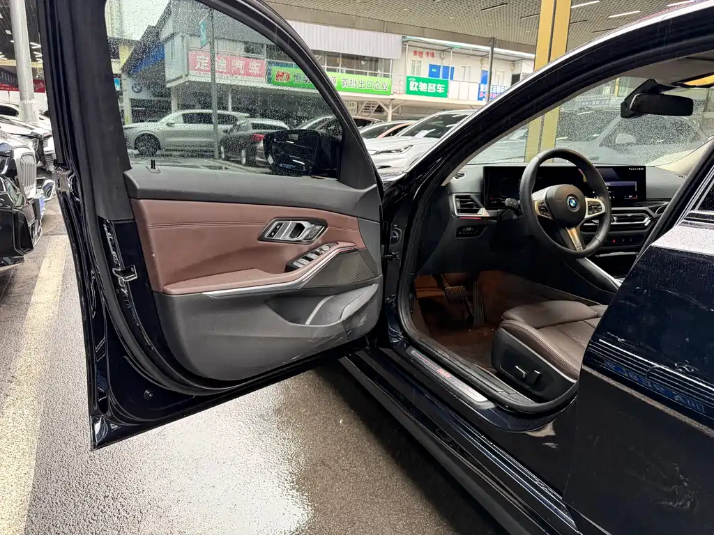 BMW i3 — миниатюра 8