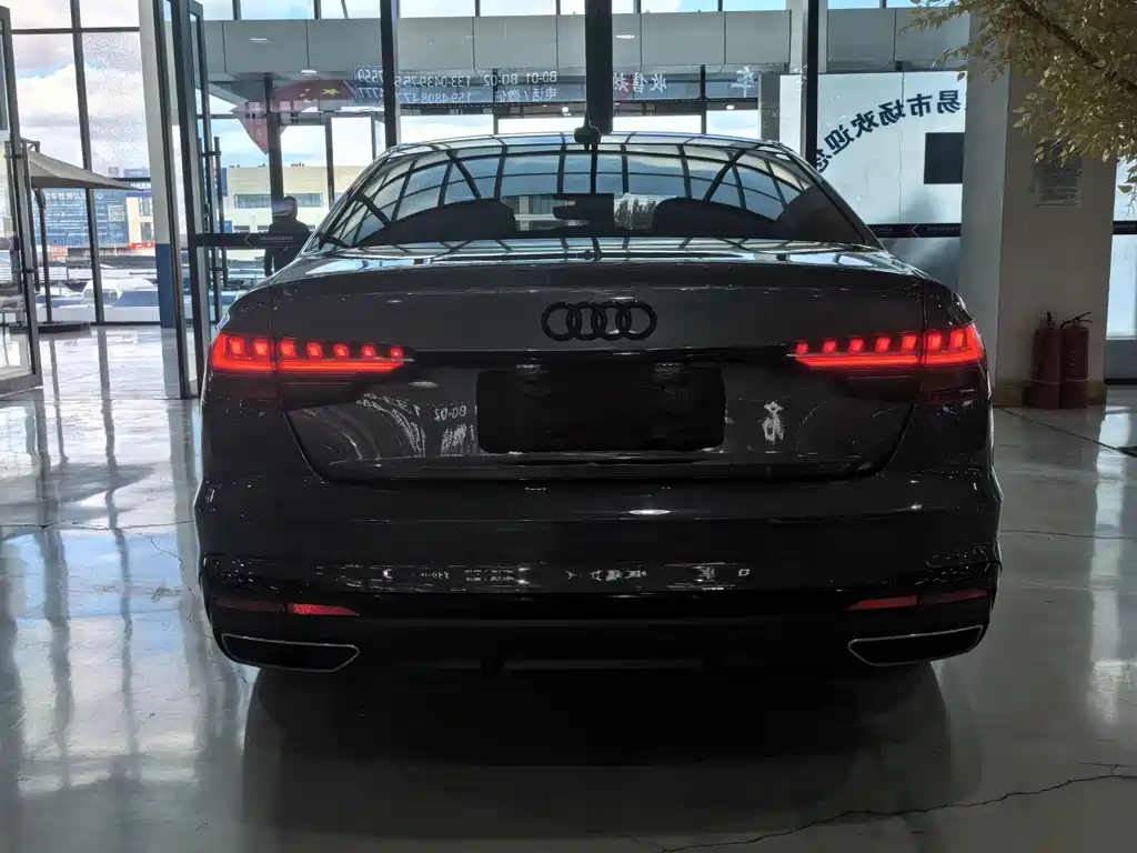 Audi A4L — миниатюра 21