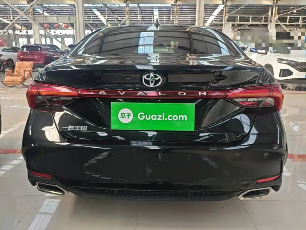 Toyota Avalon — миниатюра 6