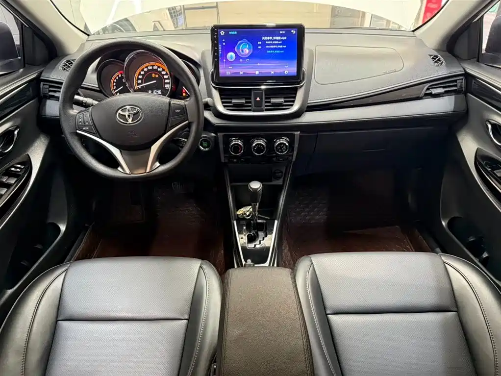 TOYOTA YARIS L ZHIXUAN