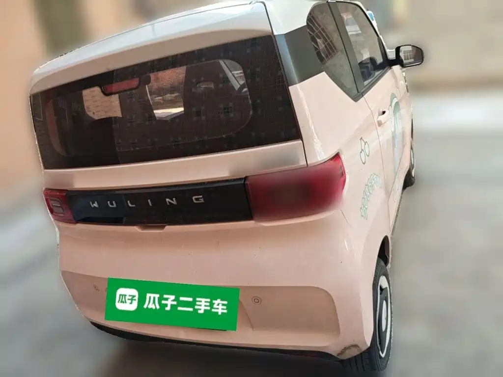 Wuling MINIEV — миниатюра 3