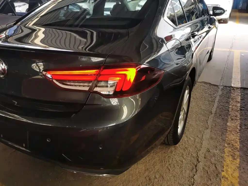 Buick Regal — миниатюра 8