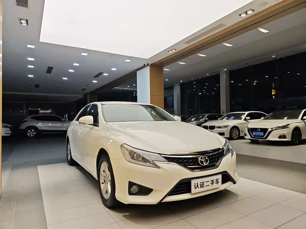 Toyota Reiz 2013 2.5S