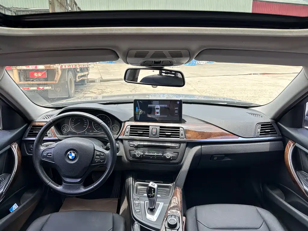 BMW 3 Series — миниатюра 9