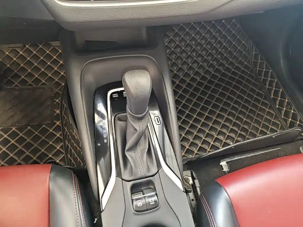 Toyota Corolla — миниатюра 14