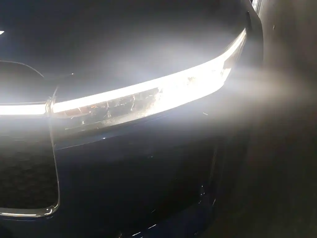 Li Auto Li ONE — миниатюра 24