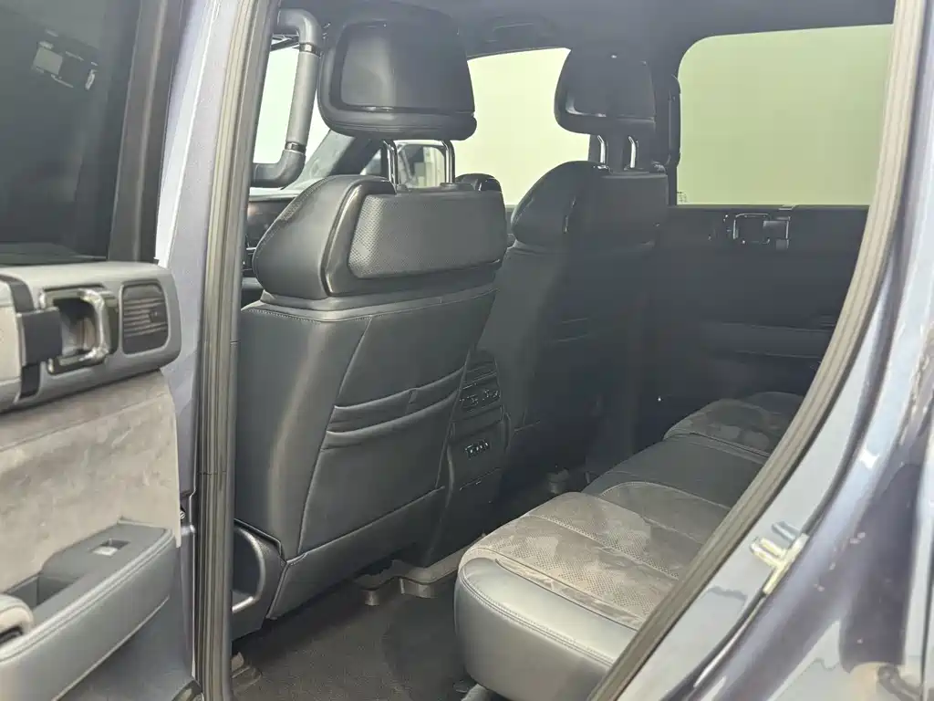 FANG CHENG BAO LEOPARD 5