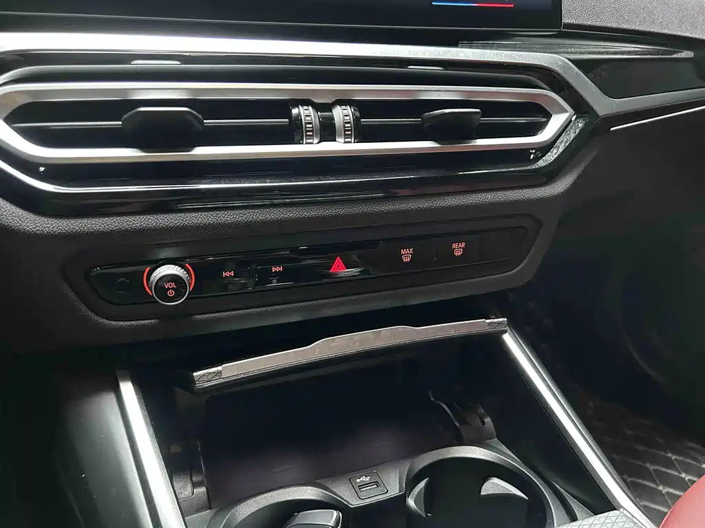 BMW 3 Series — миниатюра 6