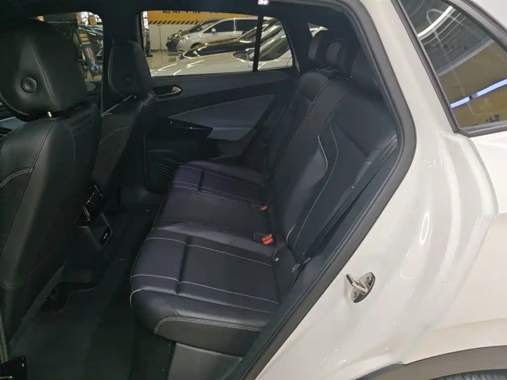 Volkswagen ID.4 X — миниатюра 17