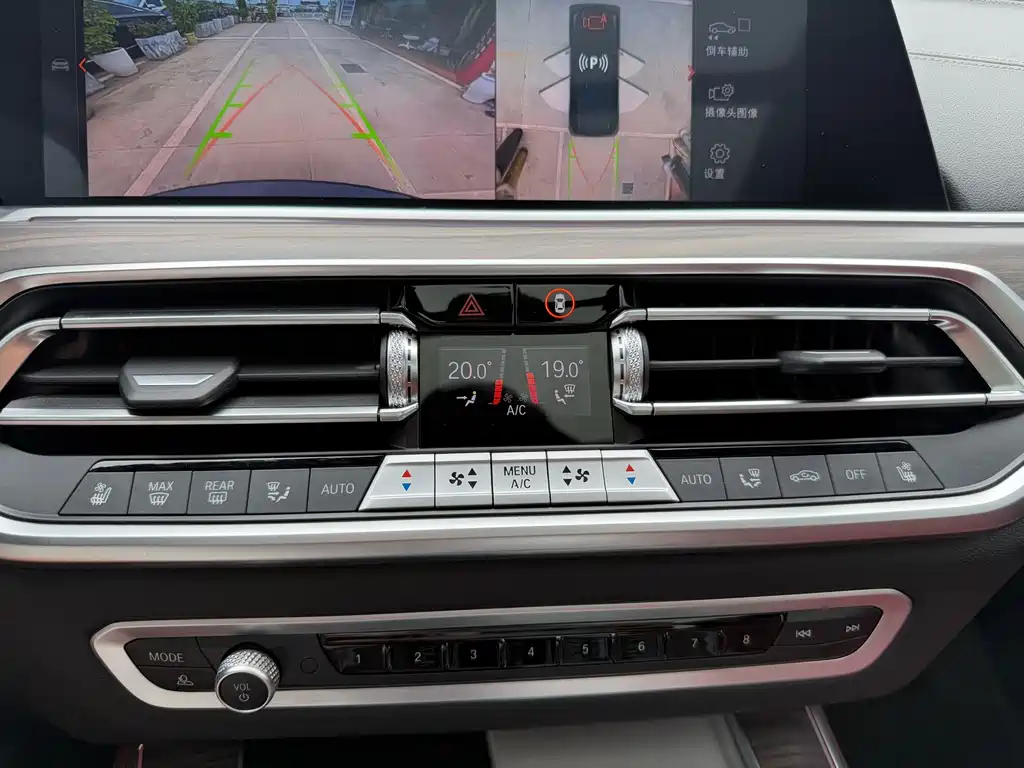 BMW X5 — миниатюра 19