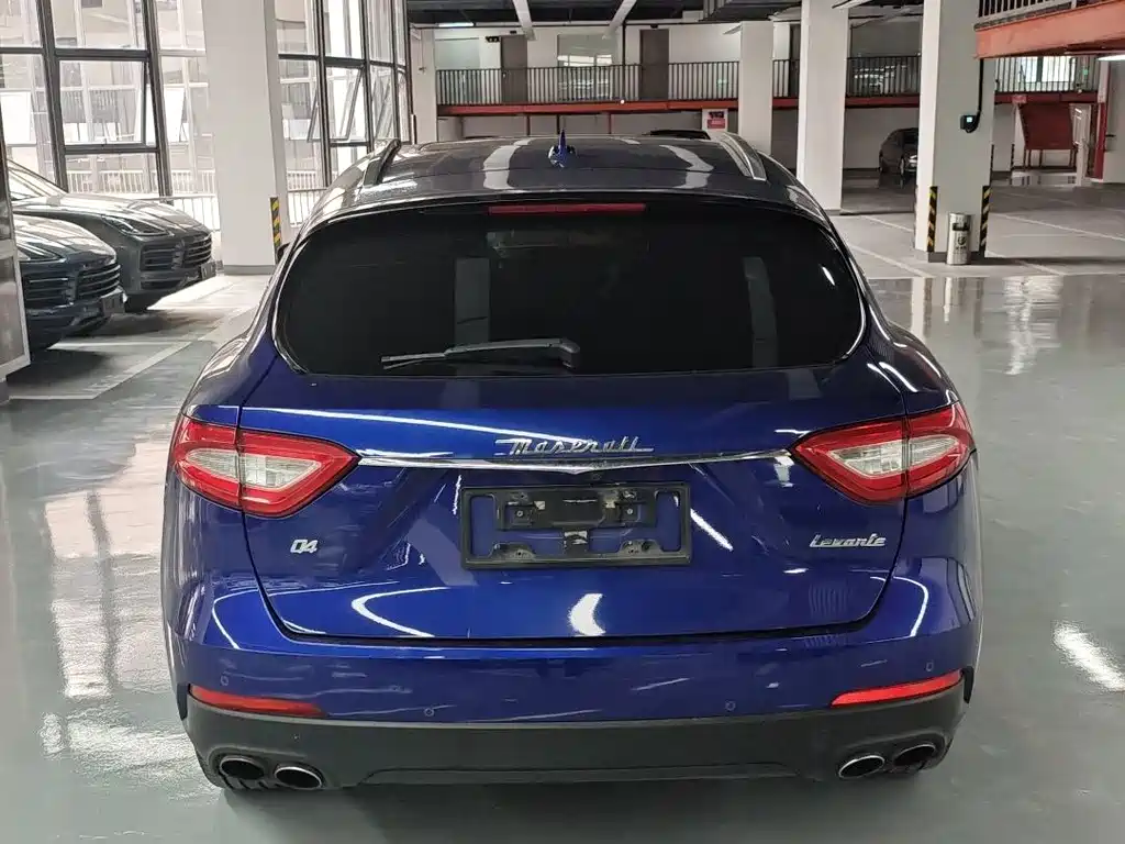 Maserati Levante — миниатюра 4