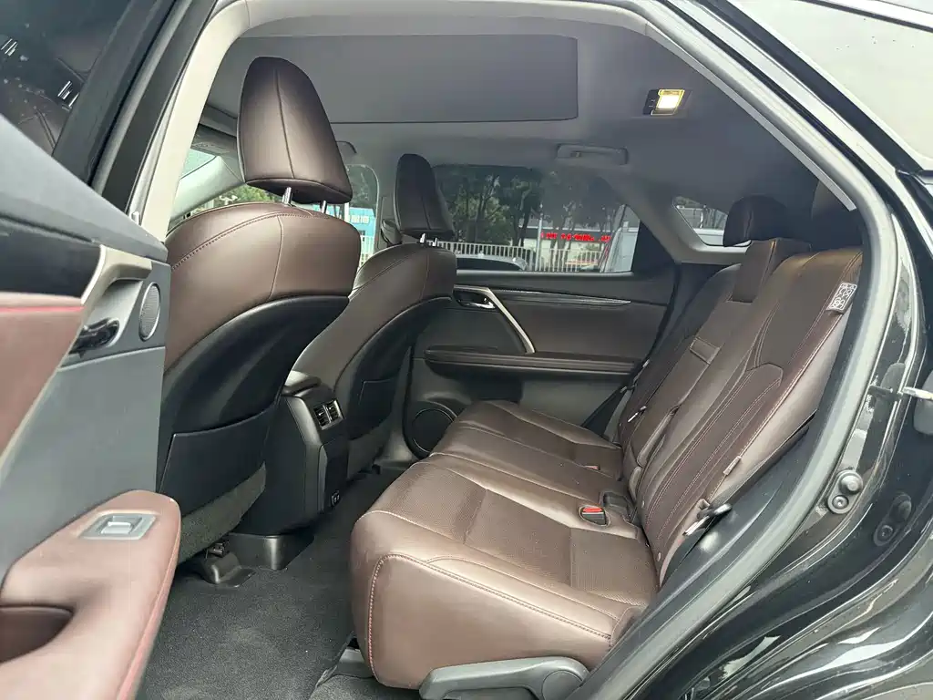 Lexus RX — миниатюра 12