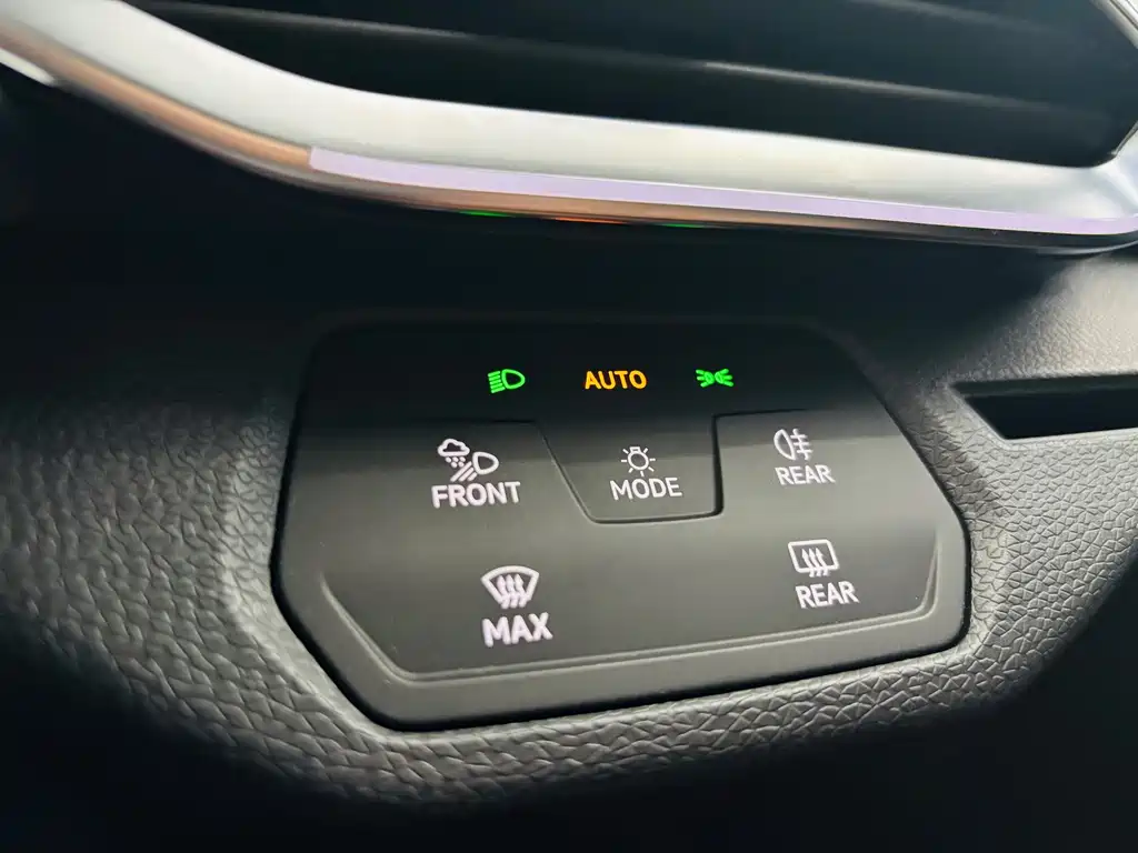 Volkswagen ID.4 Crozz — миниатюра 23
