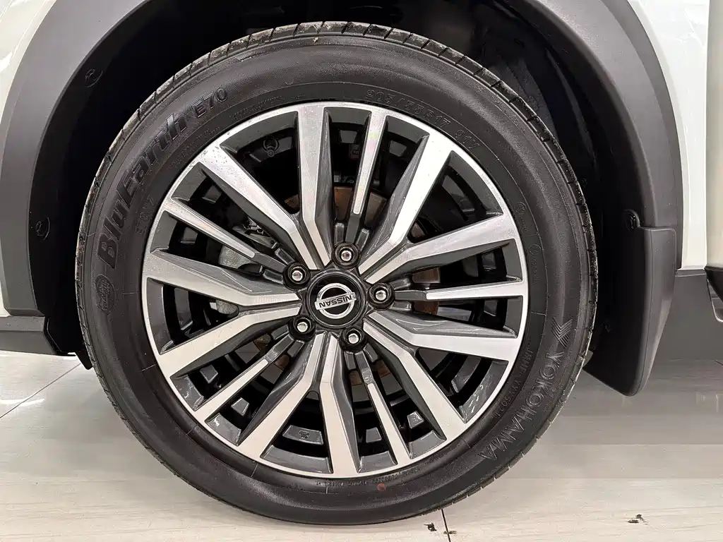 Nissan Kicks — миниатюра 8