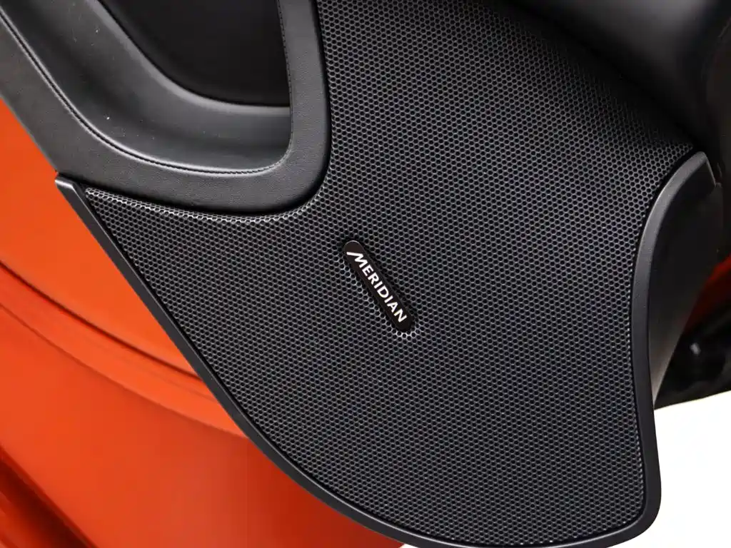 McLaren 12C — миниатюра 8
