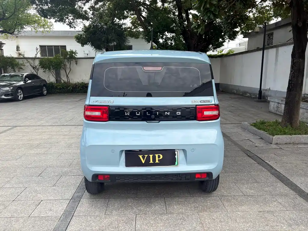 Wuling MINIEV — миниатюра 5