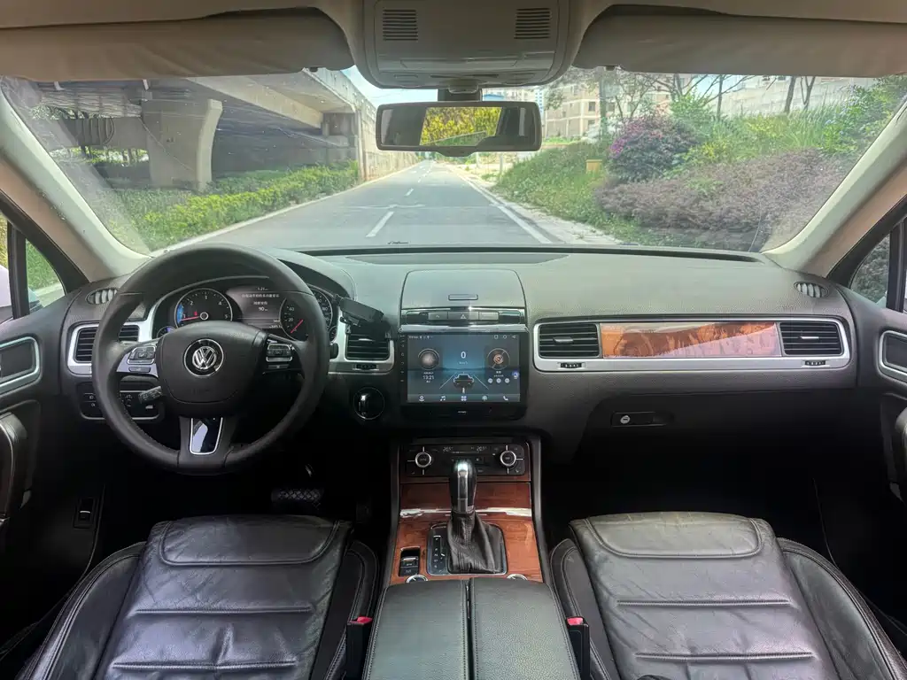 Volkswagen Touareg 2011 3.0TDI