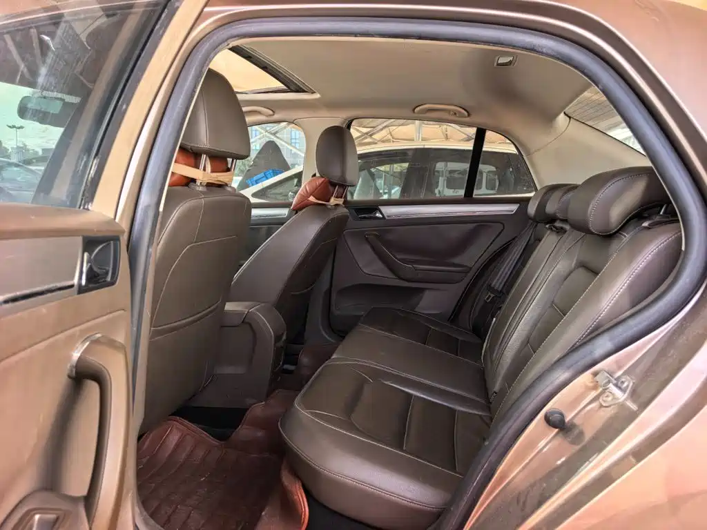 Volkswagen Bora — миниатюра 9