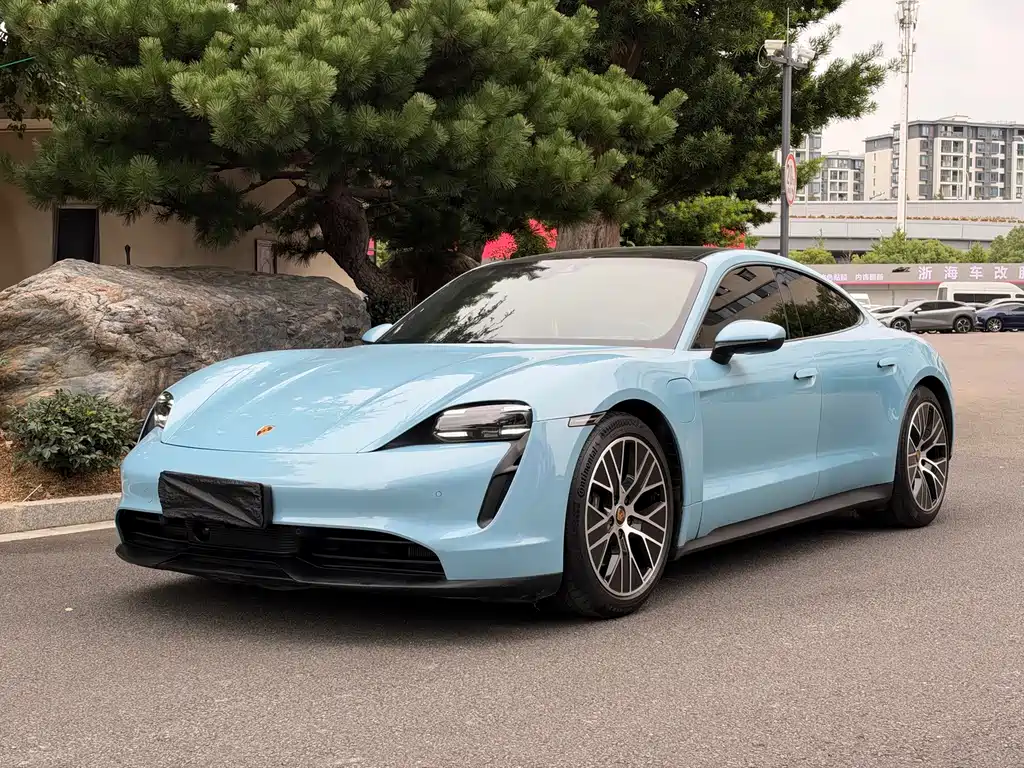 Porsche Taycan
