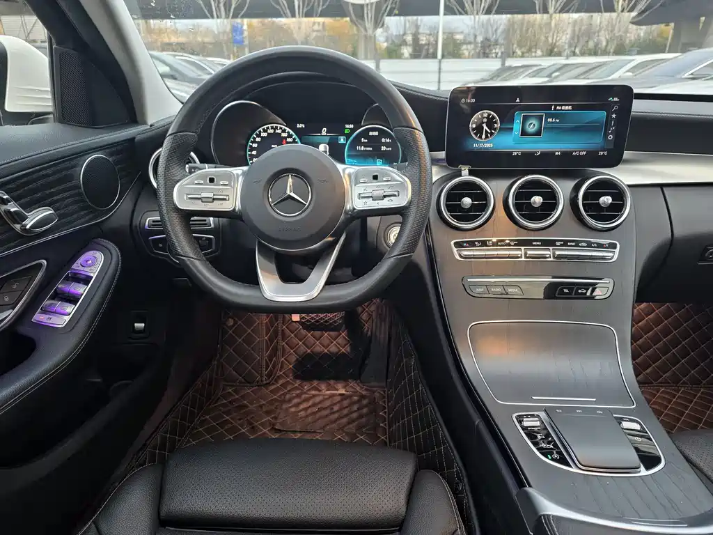 MERCEDES-BENZ C CLASS