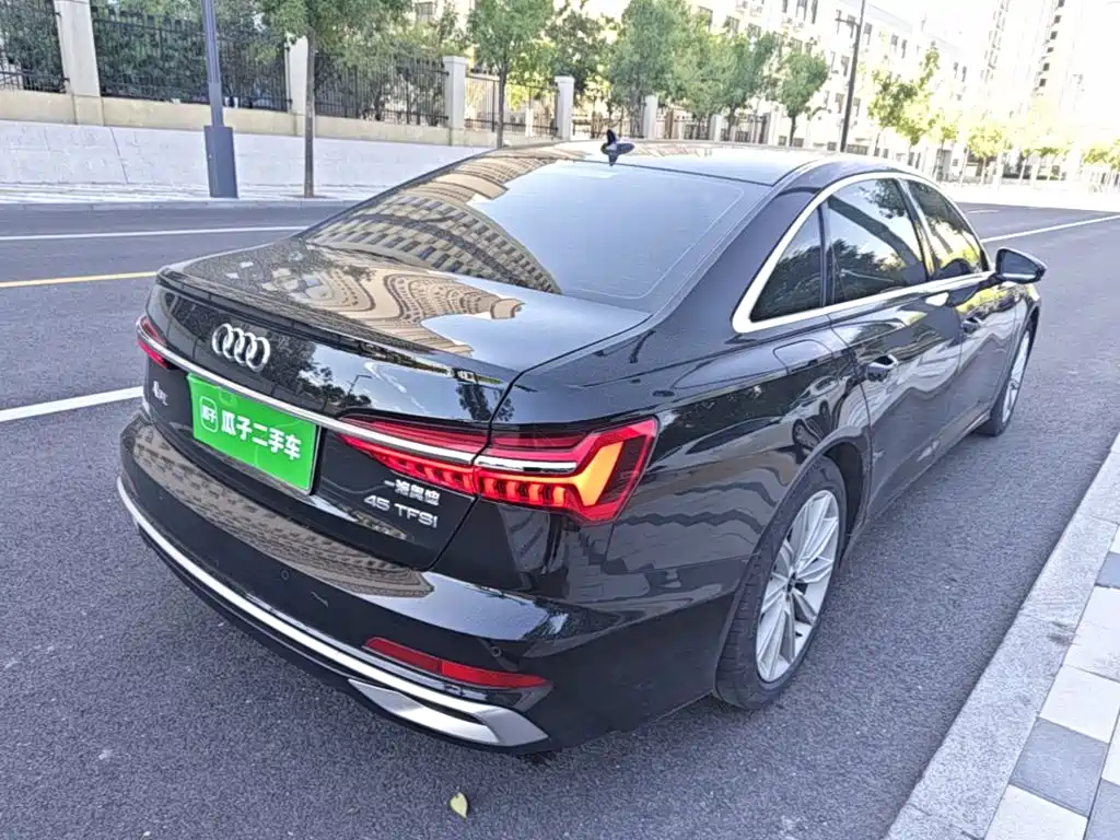 Audi A6L — миниатюра 7