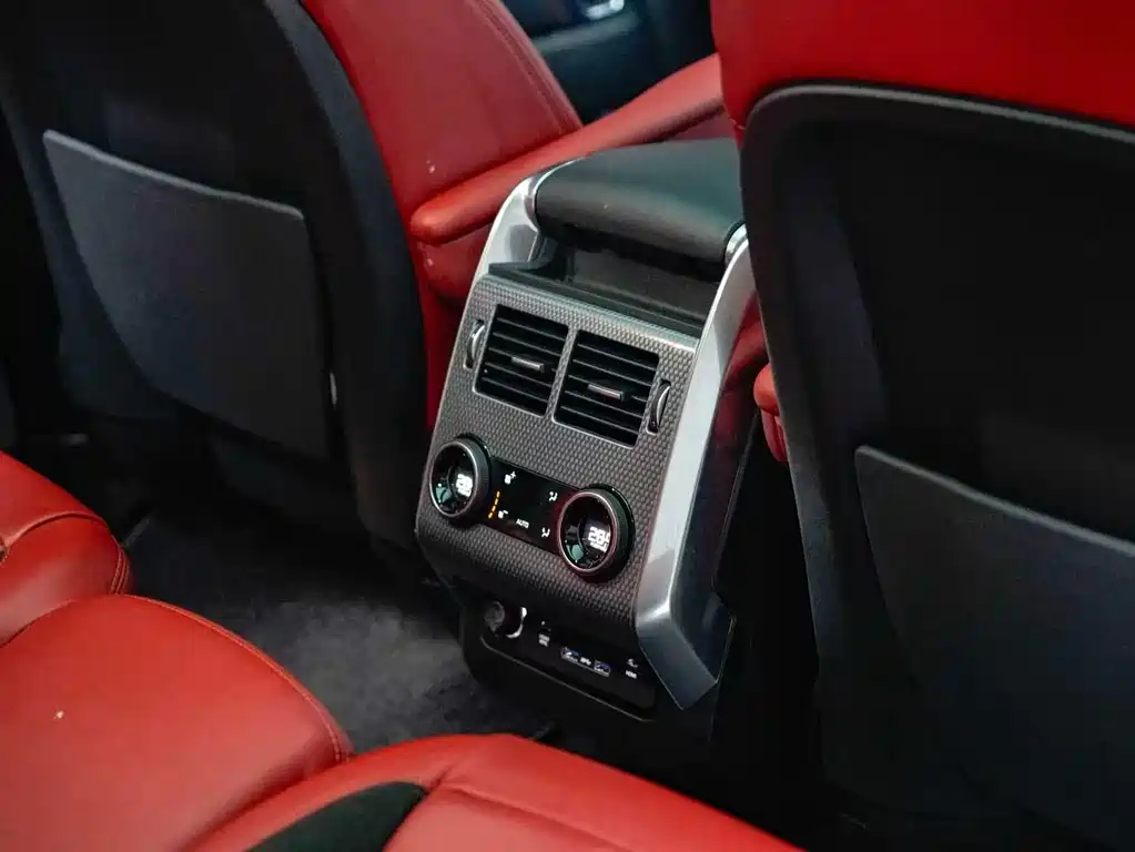 Land Rover Sport — миниатюра 10