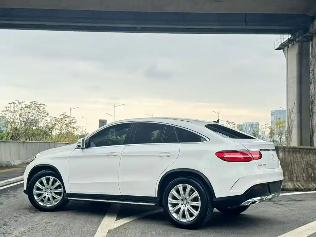 Mercedes-Benz GLE Coupe — миниатюра 7
