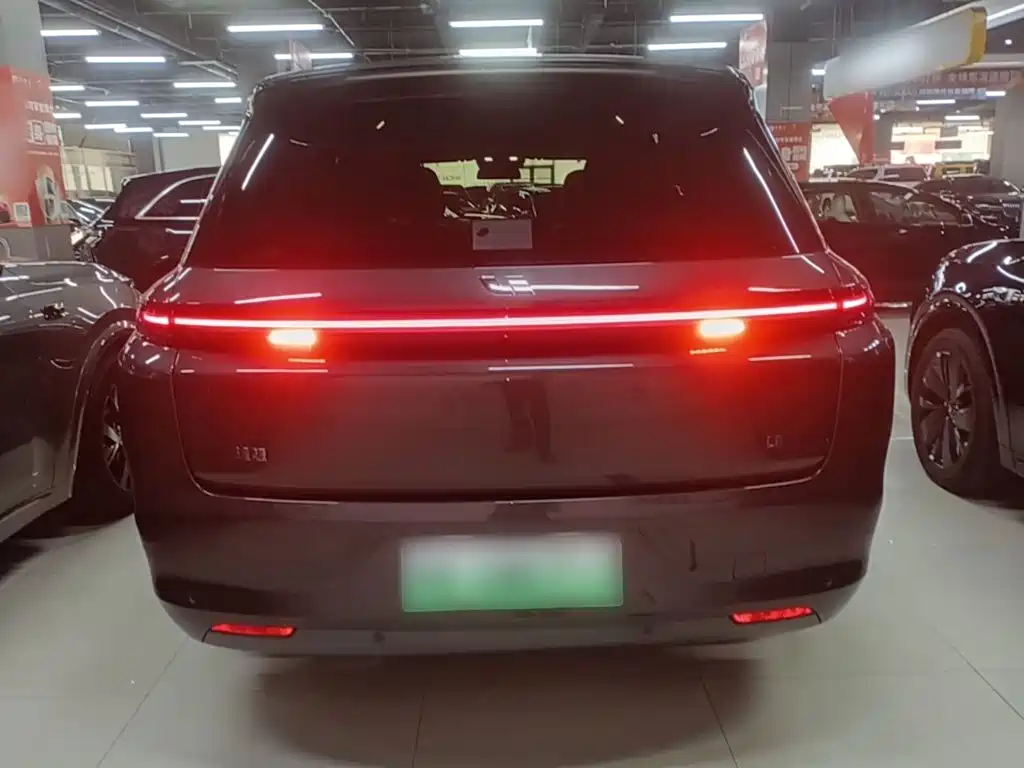 Li Auto Li L8 — миниатюра 6