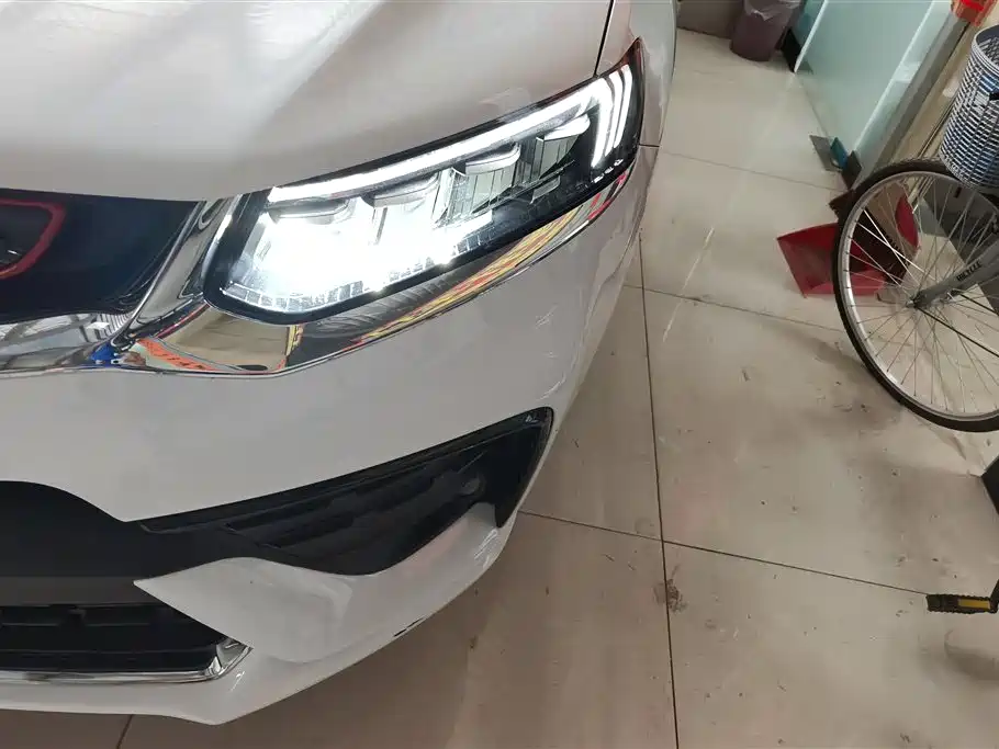 Geely Tugella 2020 350T
