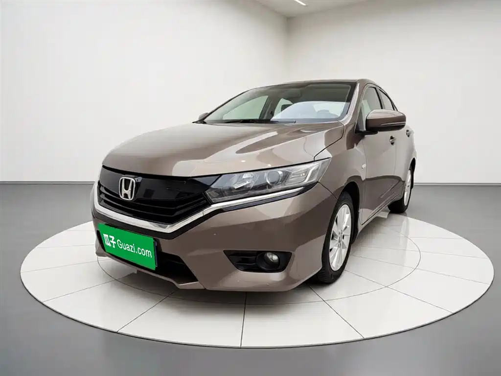 Honda Greiz 2015
