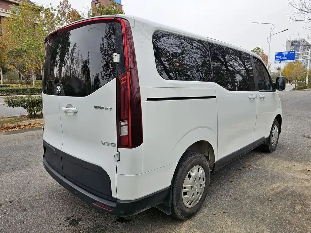 SAIC MAXUS XINTU V70