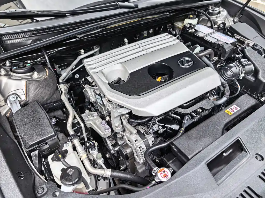 Lexus ES — миниатюра 13