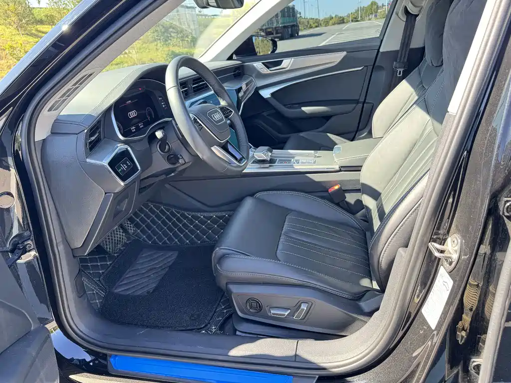 Audi A6L — миниатюра 6