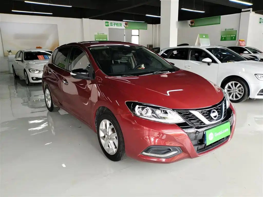 Nissan Tiida 2021 1.6L CVT