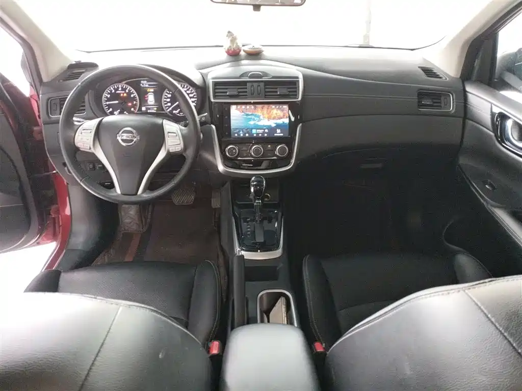 Nissan Tiida 2021 1.6L CVT