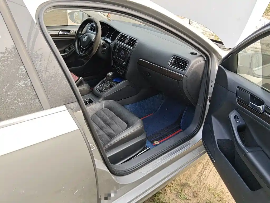 Volkswagen Sagitar — миниатюра 19