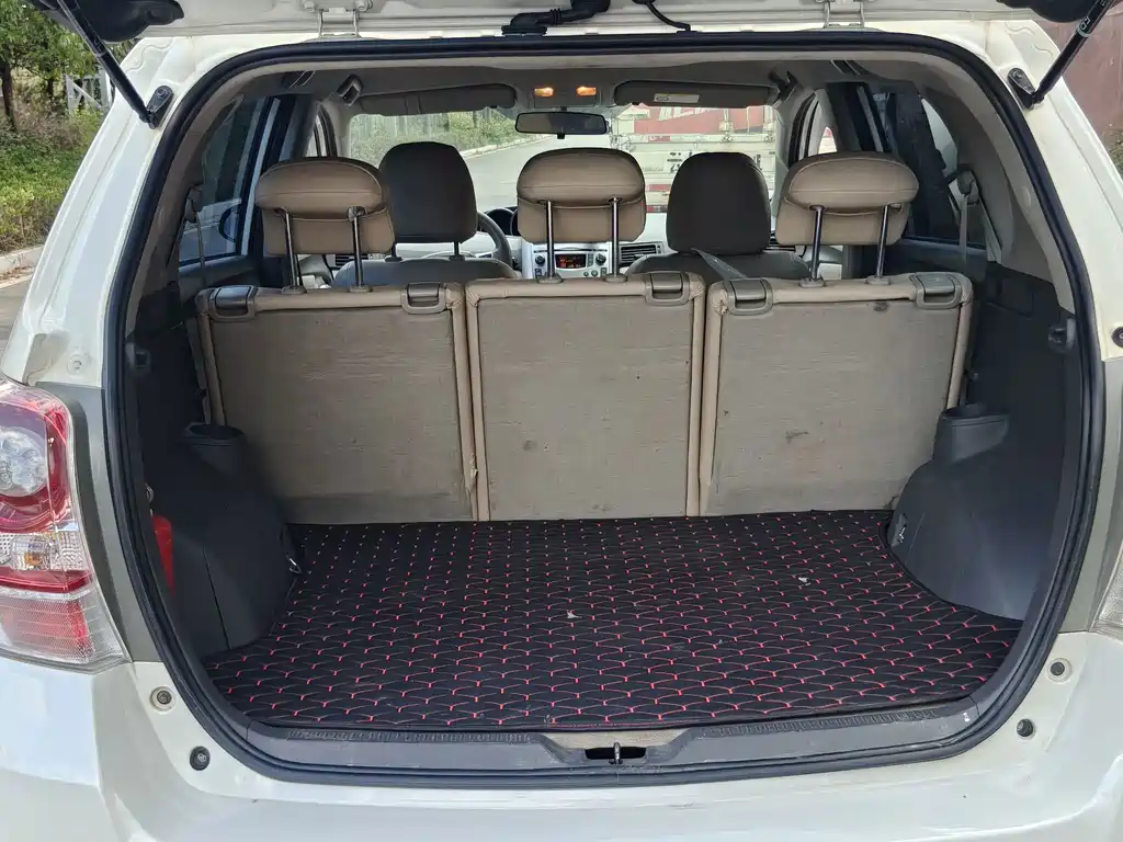 Toyota Verso — миниатюра 15