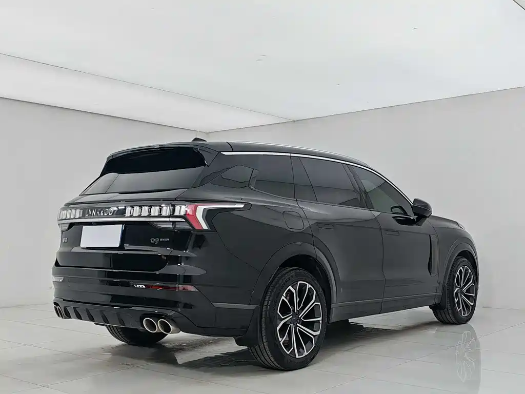 Lynk & Co 09 2021 2.0T Halo мест